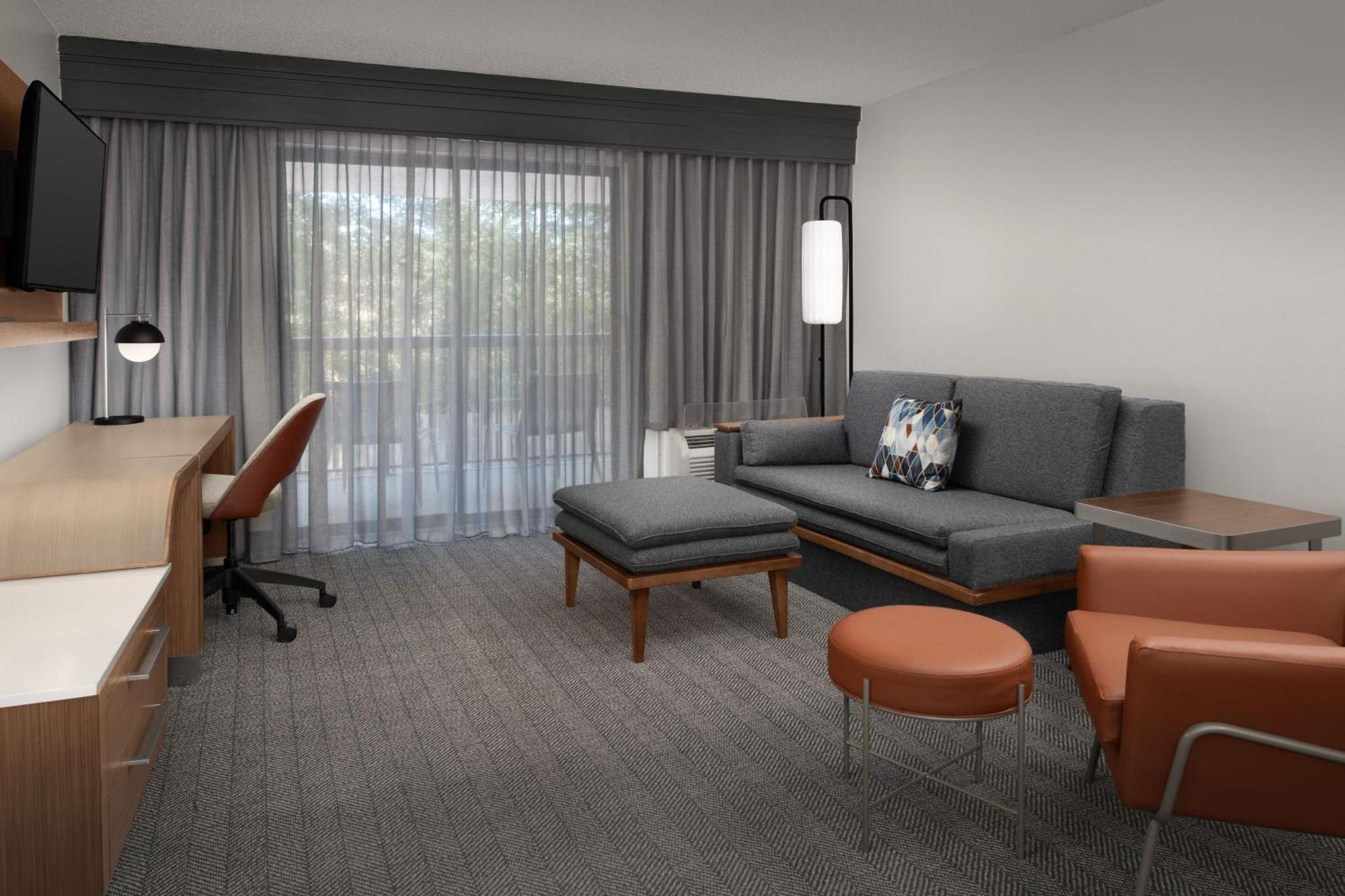 Courtyard By Marriott Dothan Eksteriør billede