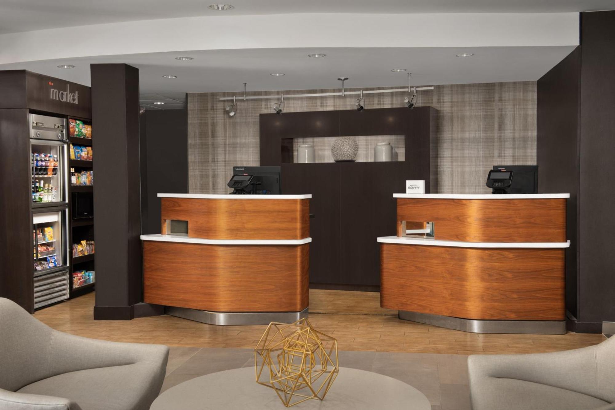 Courtyard By Marriott Dothan Eksteriør billede