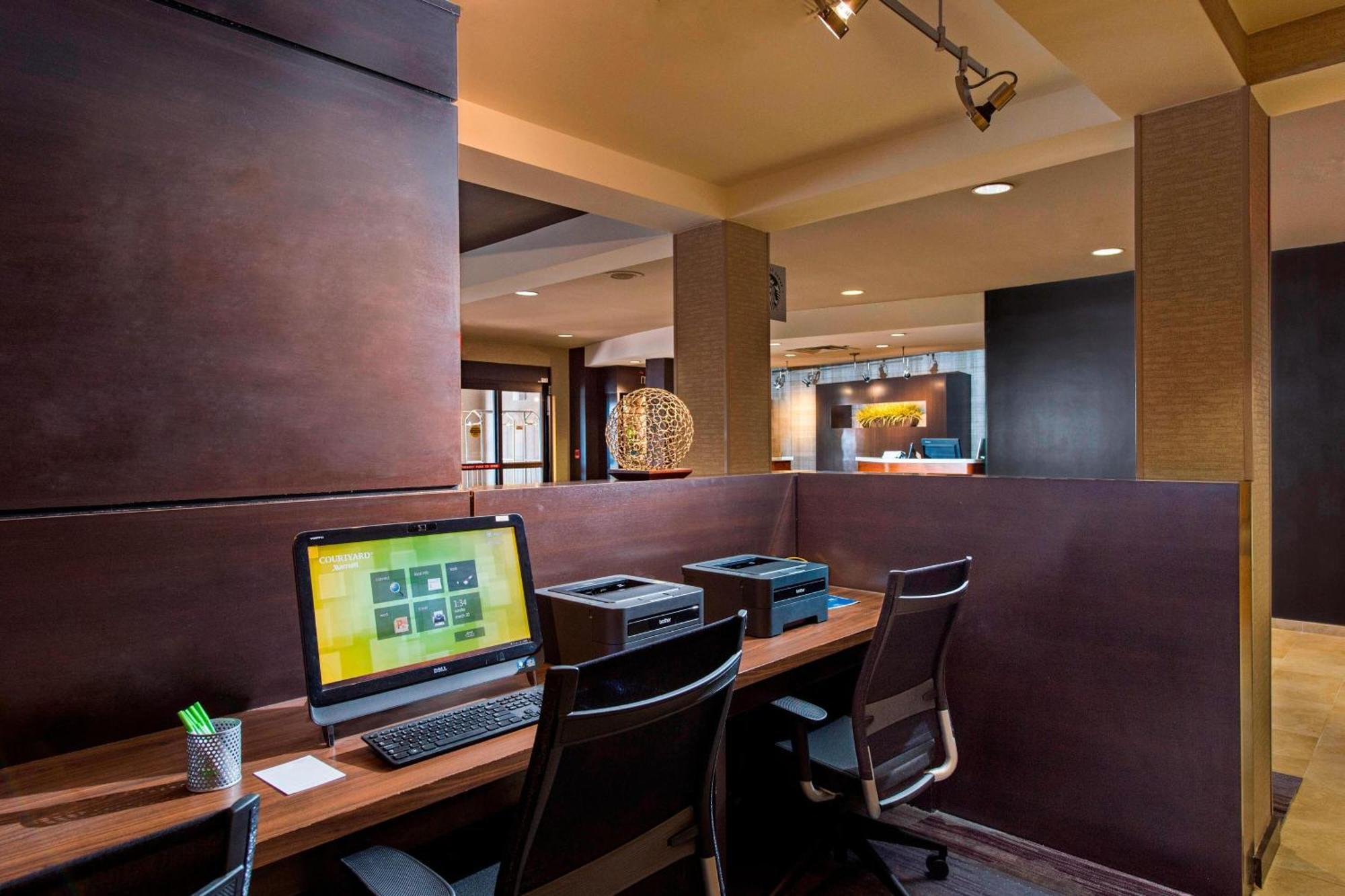 Courtyard By Marriott Dothan Eksteriør billede